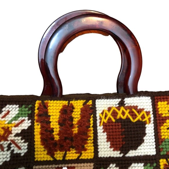 SOLD Vintage 70s Mushroom Floral Needlepoint Knit Square Plastic Handle Hand Bag - Picture 3 of 7